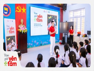 Cha-Ching đến Huế: Prudential tiếp tục hành trình gieo mầm kỹ năng tài chính cho trẻ em Việt Nam